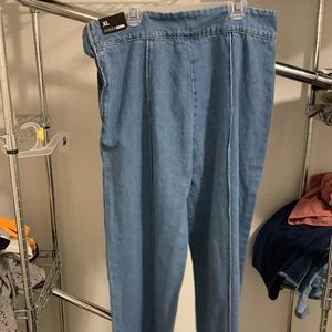 Wide leg jeans